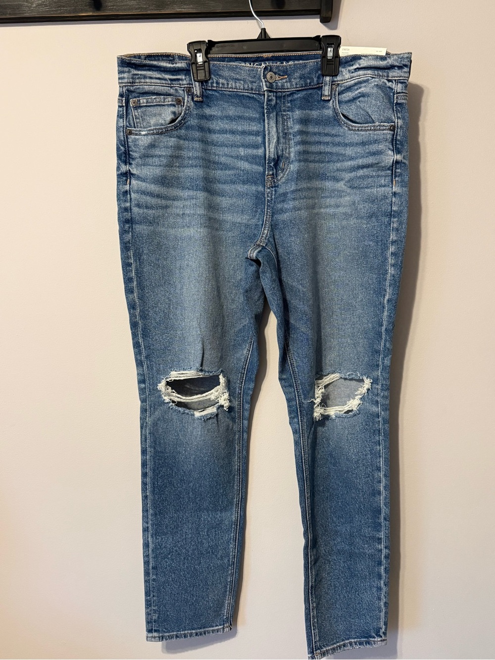 American Eagle Outfitters Blue High-Rise Distressed Skinny Jeans